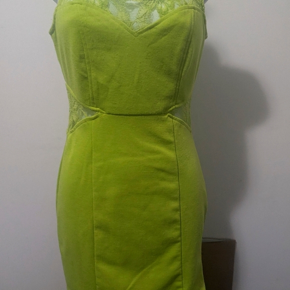 2B BeBe size small green - Picture 4 of 5